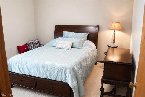 23128 Roberts Run Bay Village OH 44140