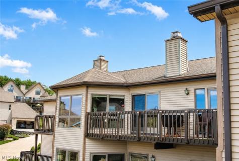 23128 Roberts Run Bay Village OH 44140