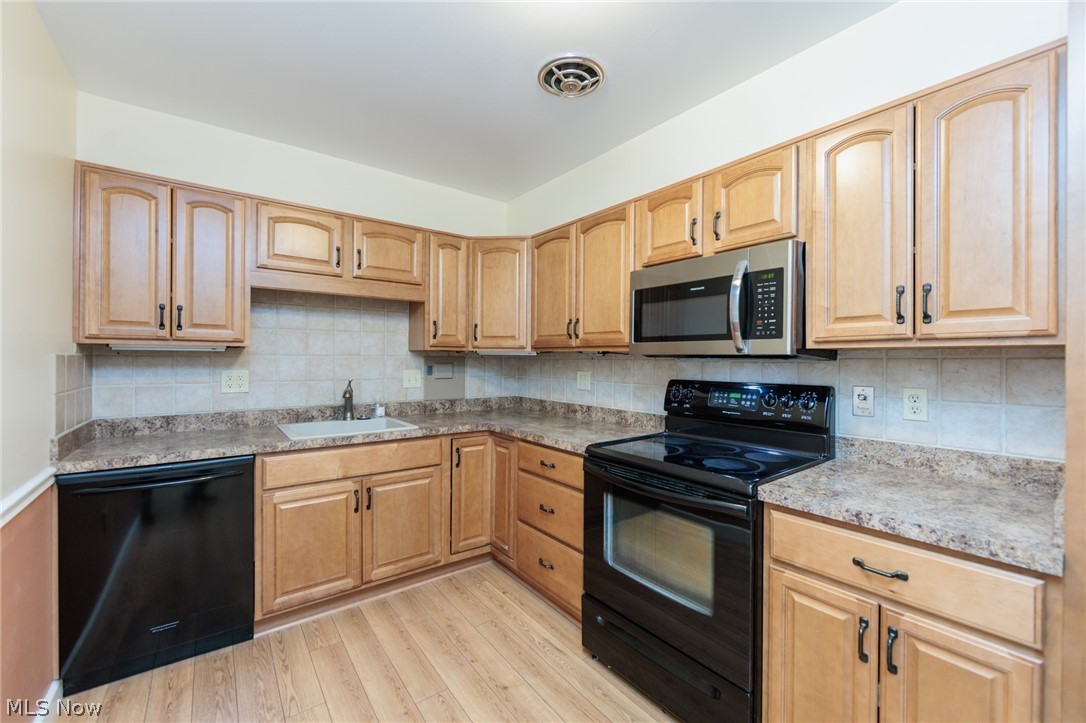 3167 Linden Road Rocky River OH 44116
