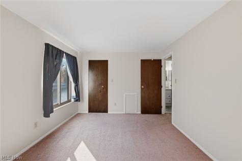 16435 Heather Lane Middleburg Heights OH 44130