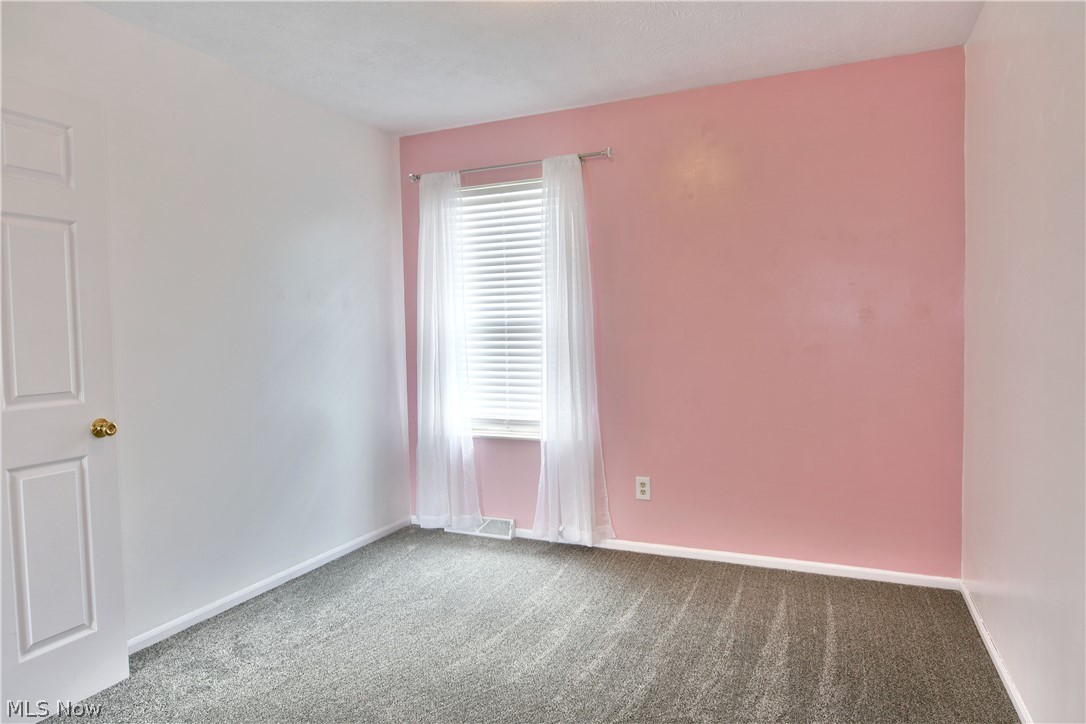 3164 Deer Trail Cortland OH 44410