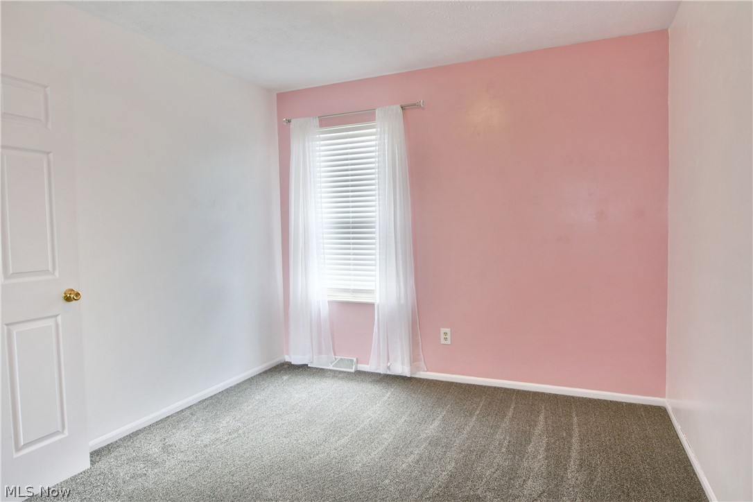 3164 Deer Trail Cortland OH 44410