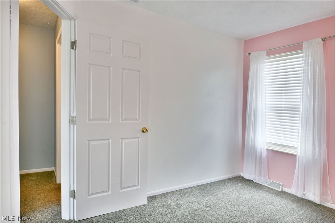 3164 Deer Trail Cortland OH 44410
