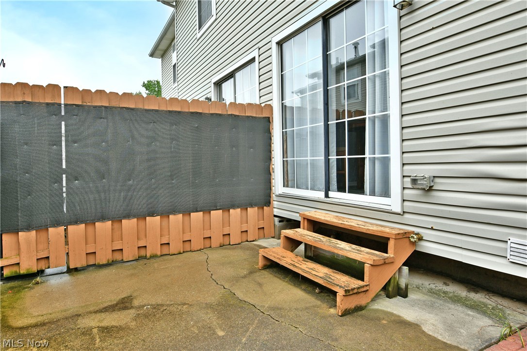 3164 Deer Trail Cortland OH 44410