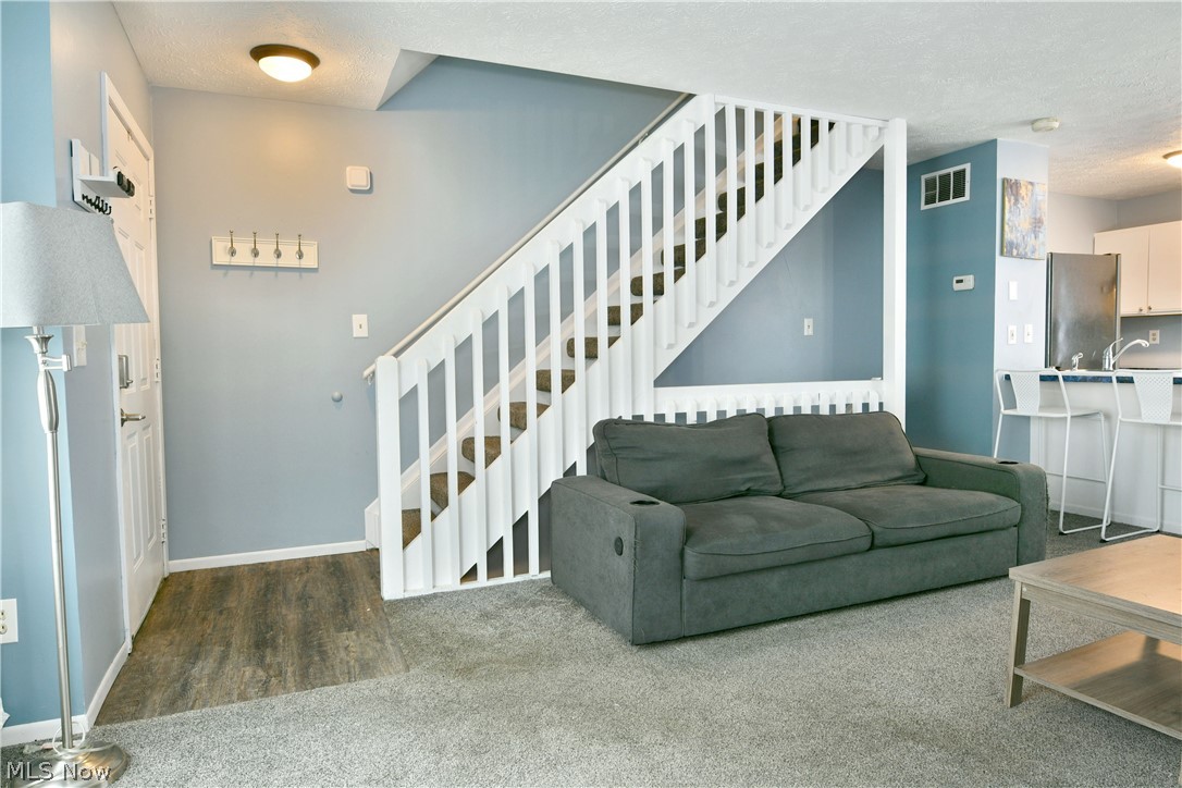 3164 Deer Trail Cortland OH 44410