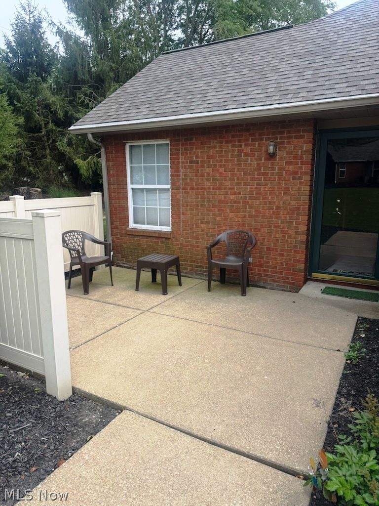 144 Beau Chemin Avenue Louisville OH 44641