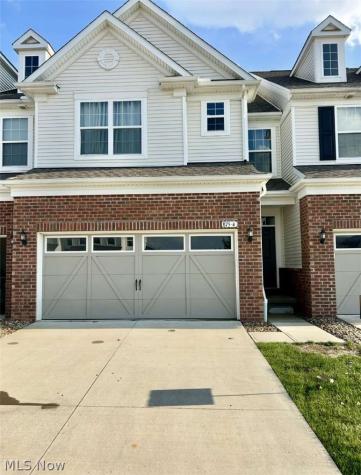 875 Dipper Lane Aurora OH 44202
