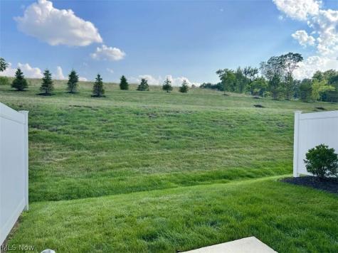 875 Dipper Lane Aurora OH 44202
