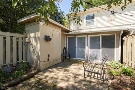 51 Nottoway Court Akron OH 44313