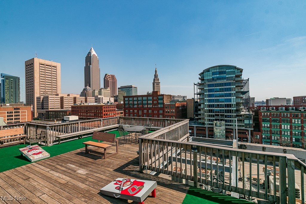 1133 W 9th Street Cleveland OH 44113