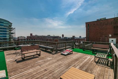 1133 W 9th Street Cleveland OH 44113