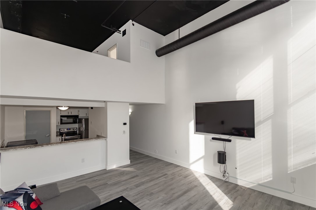 1133 W 9th Street Cleveland OH 44113