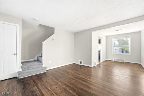 4444 Roadoan Road Brooklyn OH 44144