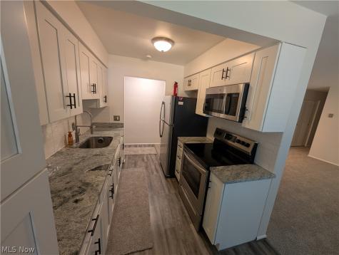 481 Tollis Parkway Broadview Heights OH 44147