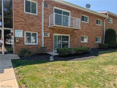 481 Tollis Parkway Broadview Heights OH 44147