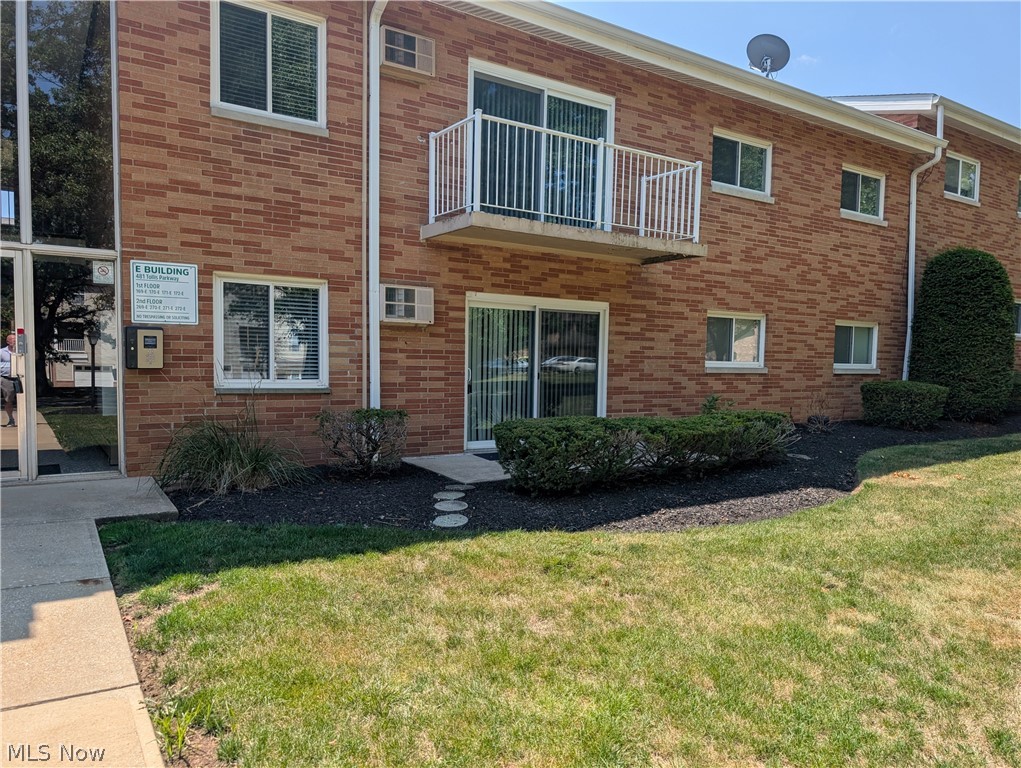 481 Tollis Parkway Broadview Heights OH 44147