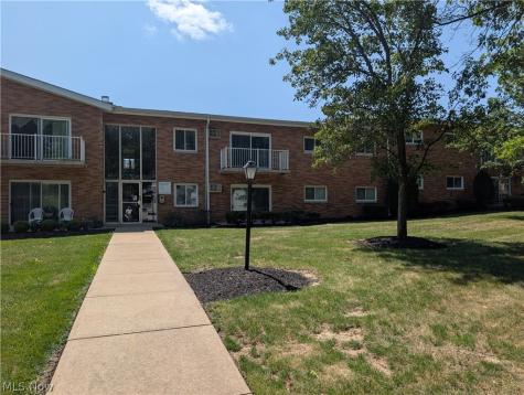 481 Tollis Parkway Broadview Heights OH 44147