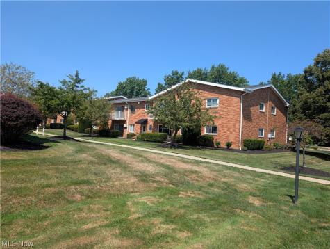 481 Tollis Parkway Broadview Heights OH 44147