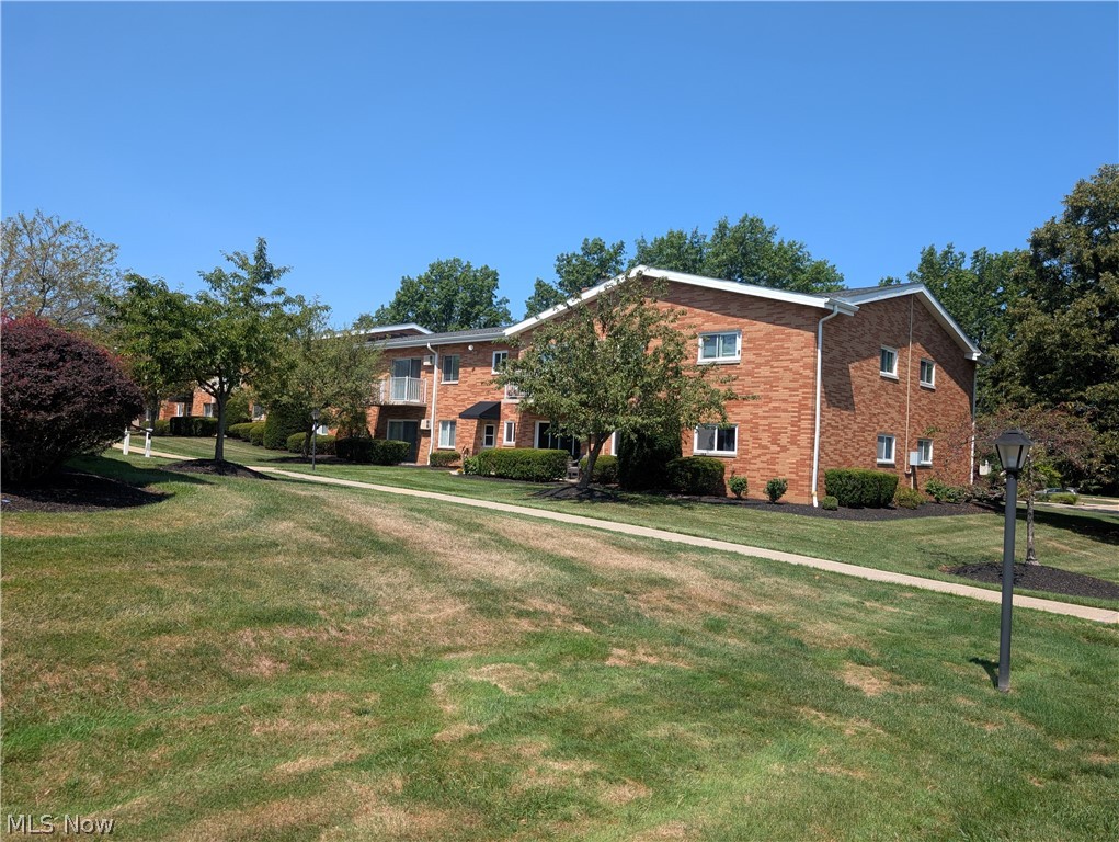 481 Tollis Parkway Broadview Heights OH 44147