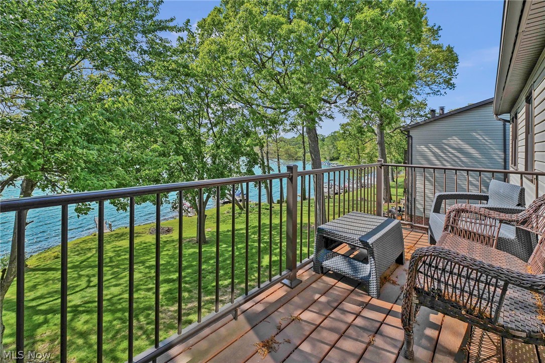 1819 Harbour Circle NW Canton OH 44708