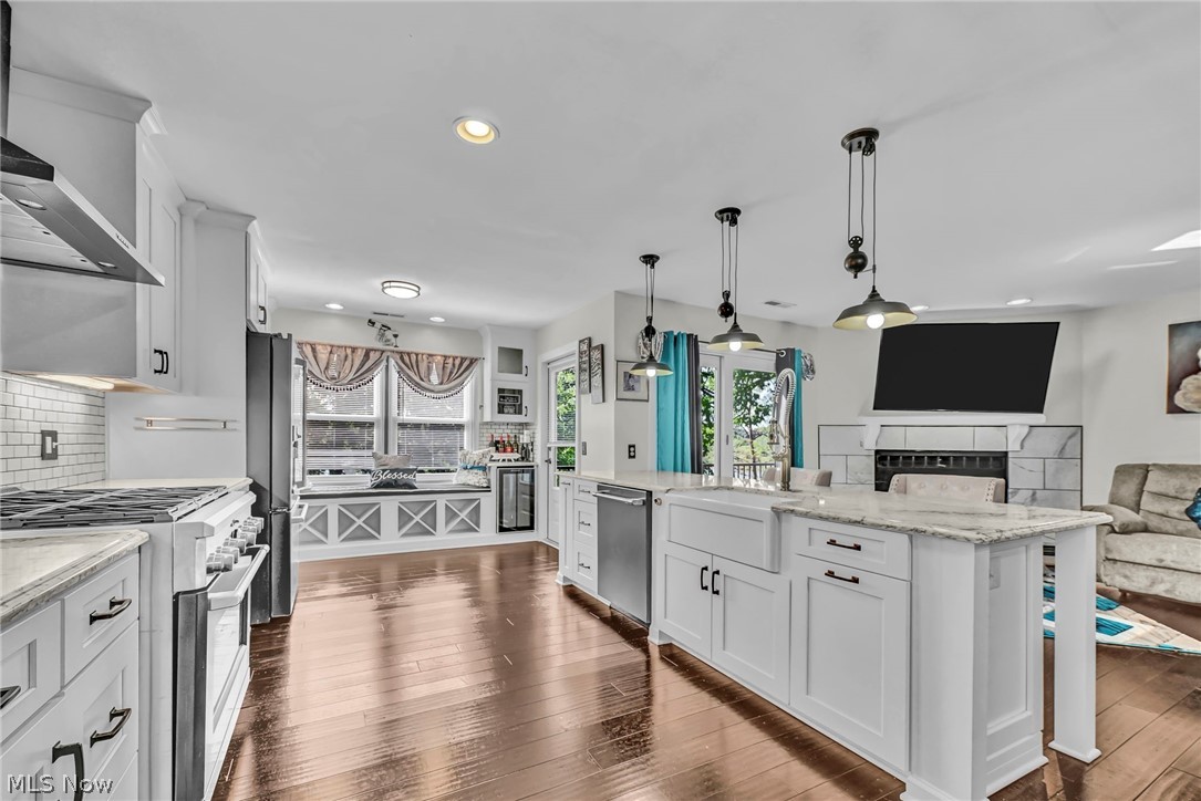 1819 Harbour Circle NW Canton OH 44708