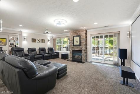968 Grand View Lane Aurora OH 44202