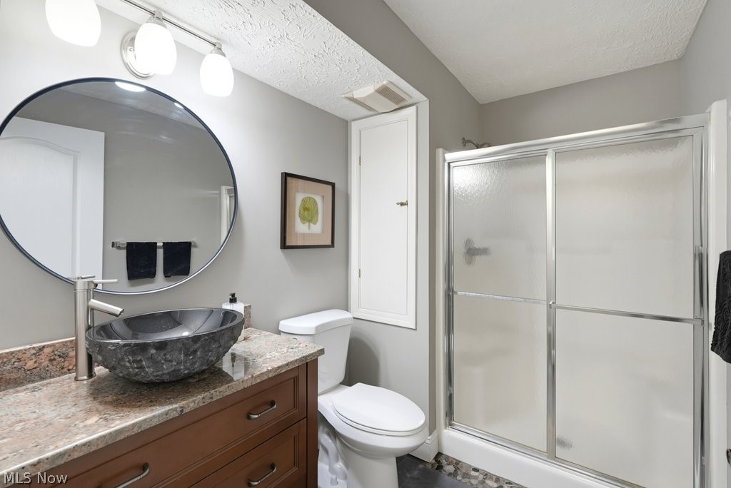 968 Grand View Lane Aurora OH 44202