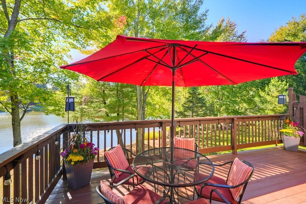 968 Grand View Lane Aurora OH 44202