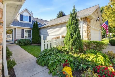 968 Grand View Lane Aurora OH 44202