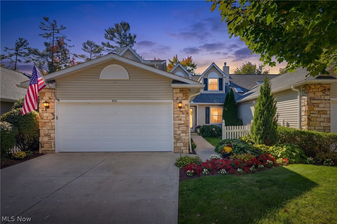 968 Grand View Lane Aurora OH 44202