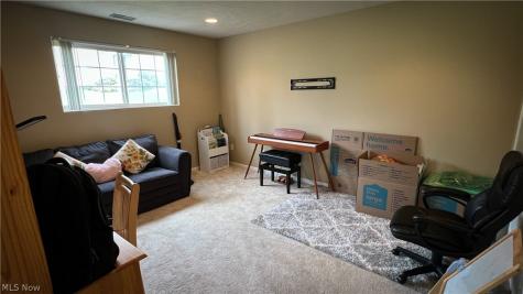239 Woodhaven Drive Copley OH 44321