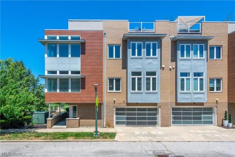 7404 Father Frascati Drive Cleveland OH 44102