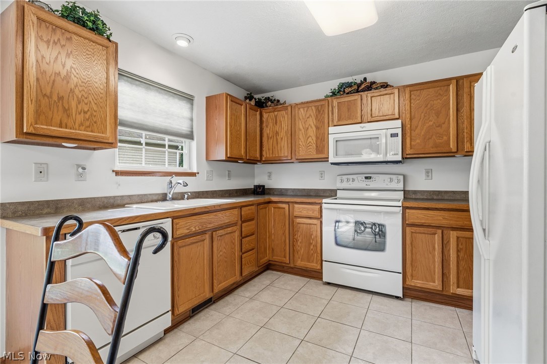 3477 Elmhurst Circle Uniontown OH 44685