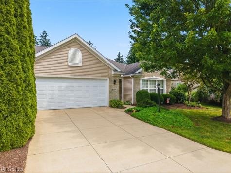3477 Elmhurst Circle Uniontown OH 44685