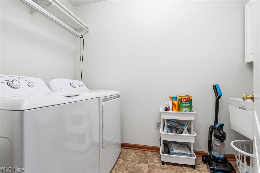 3477 Elmhurst Circle Uniontown OH 44685