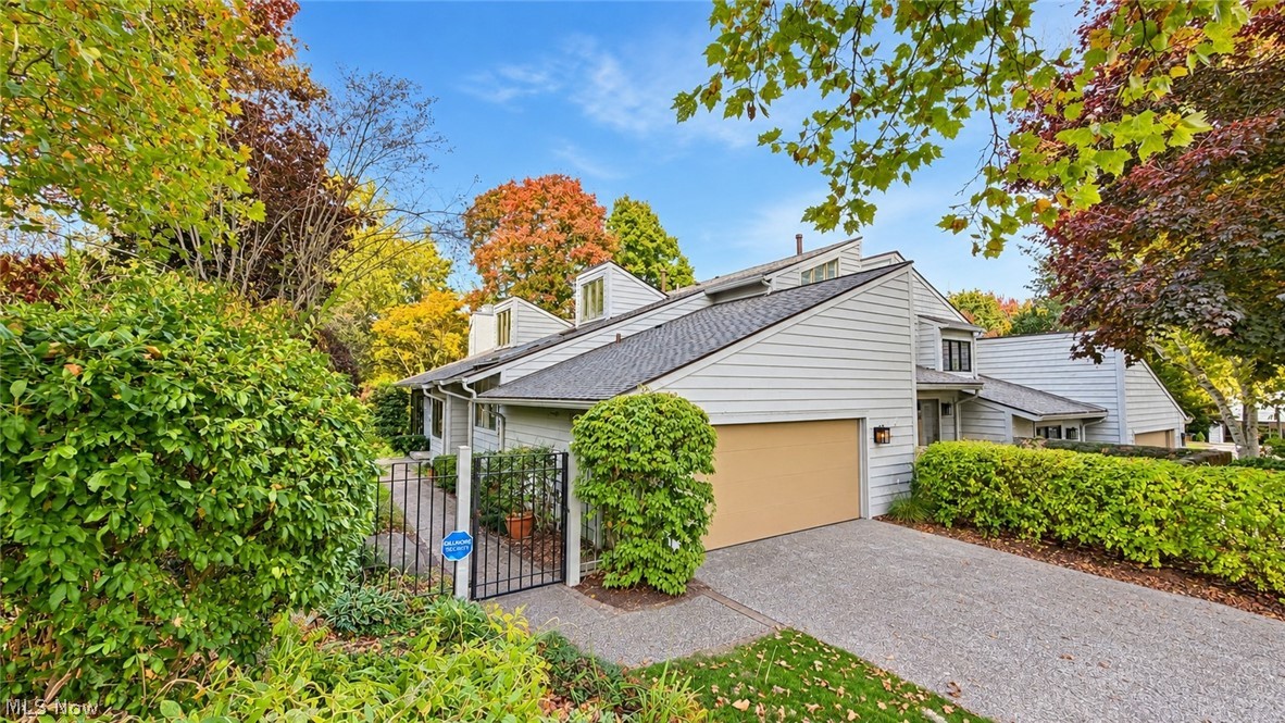 3883-1 Hickory Nut Trail Orange OH 44022