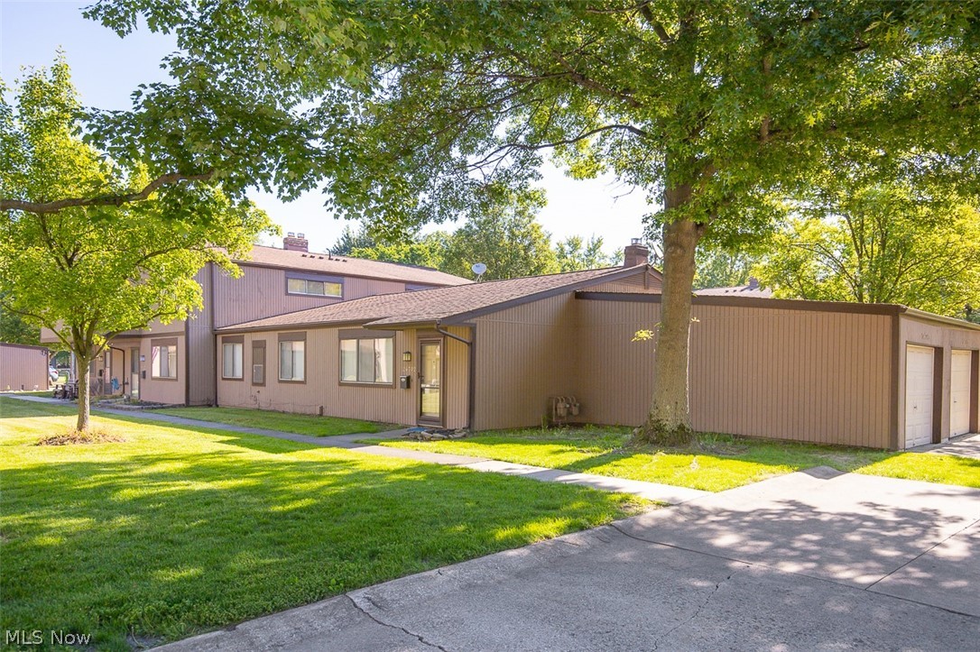 26702 Lake Of The Falls Boulevard Olmsted Falls OH 44138