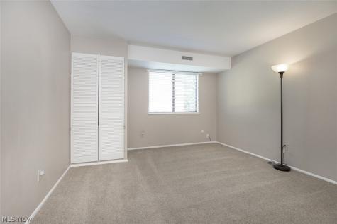 26702 Lake Of The Falls Boulevard Olmsted Falls OH 44138