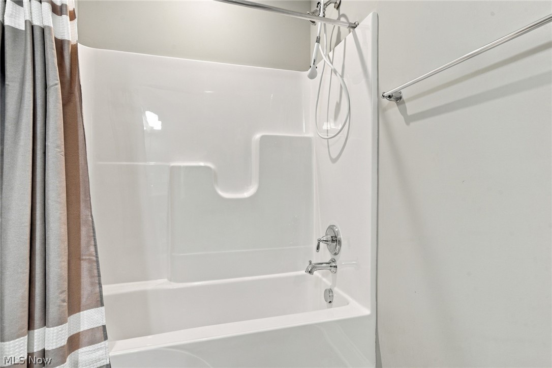 606 Monteforte Court Avon Lake OH 44012