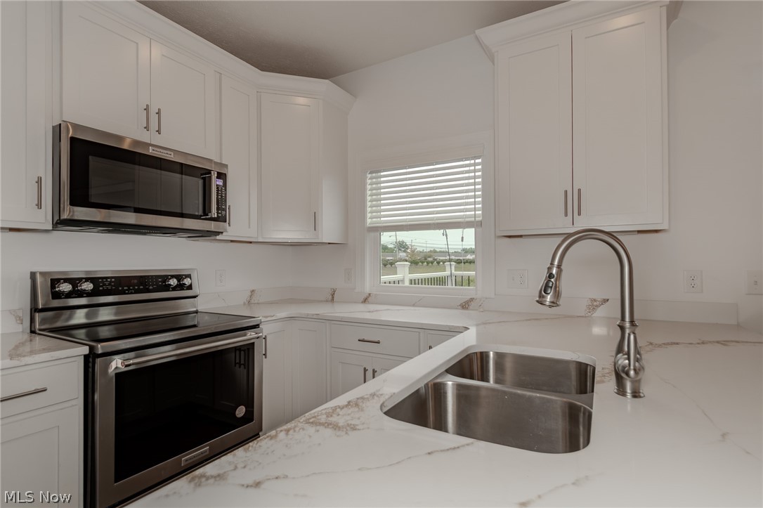 191 Larimar Drive Willowick OH 44095