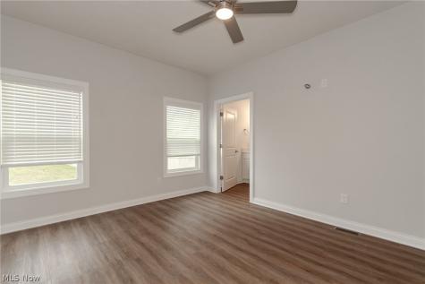 191 Larimar Drive Willowick OH 44095
