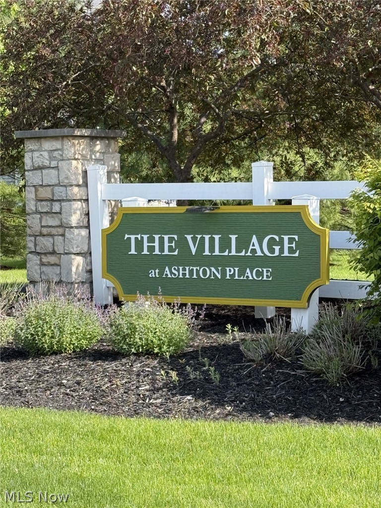 8700 Wakefield Run North Ridgeville OH 44039