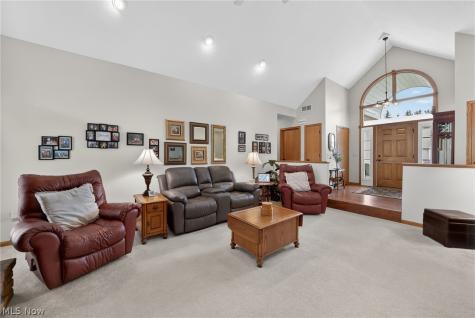 119 Barkwood Drive Wadsworth OH 44281