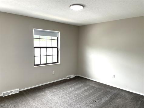 1257 Bailey Road Cuyahoga Falls OH 44221
