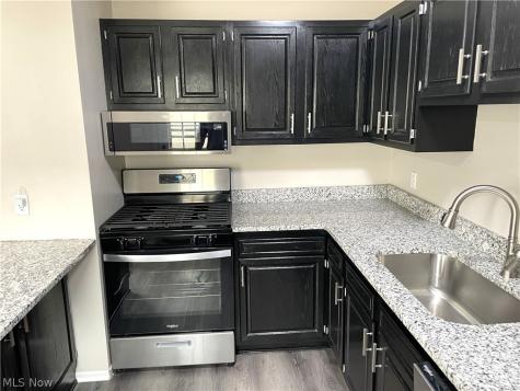 1257 Bailey Road Cuyahoga Falls OH 44221