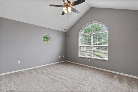 1365 Laurenbrook Lane NE Massillon OH 44646