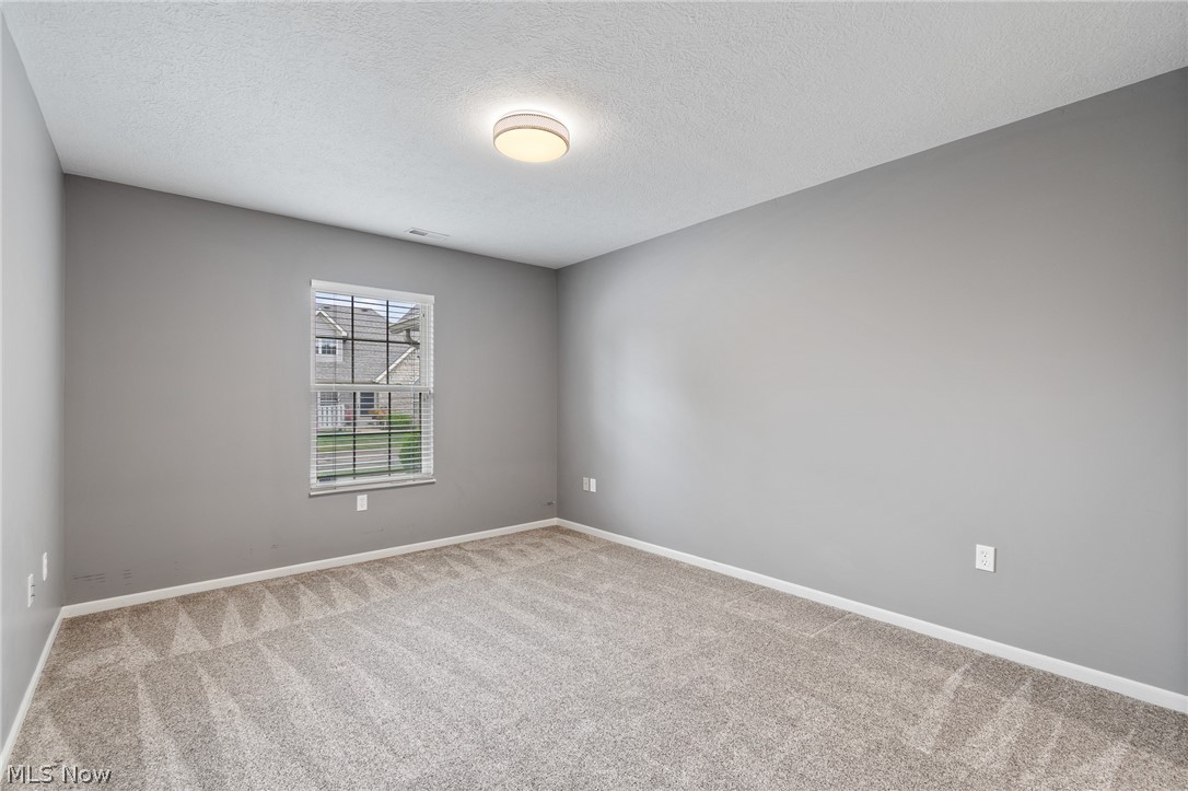 1365 Laurenbrook Lane NE Massillon OH 44646