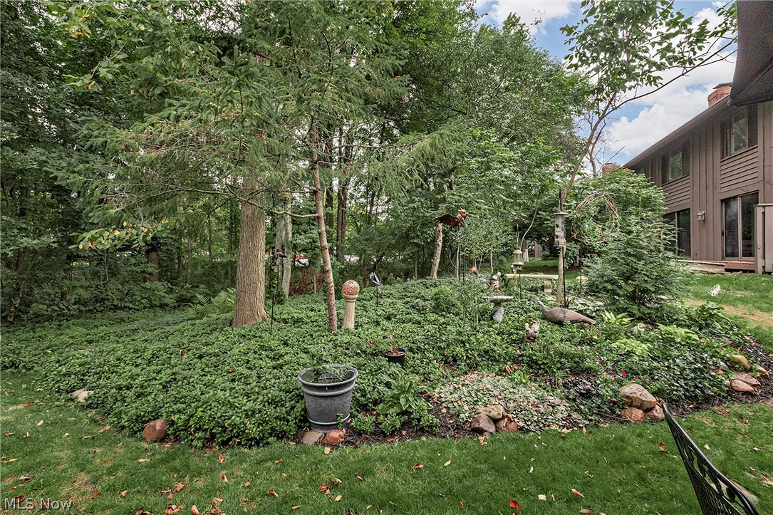 791 Geddes Bluff Sagamore Hills OH 44067