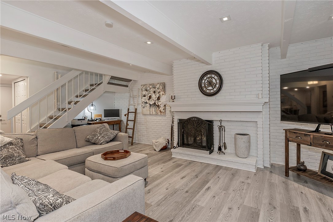 791 Geddes Bluff Sagamore Hills OH 44067