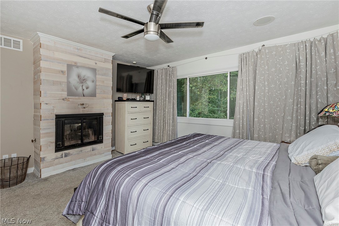 791 Geddes Bluff Sagamore Hills OH 44067
